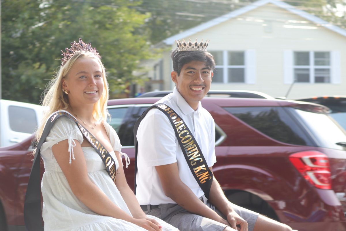 Homecoming king and queen at the parade 