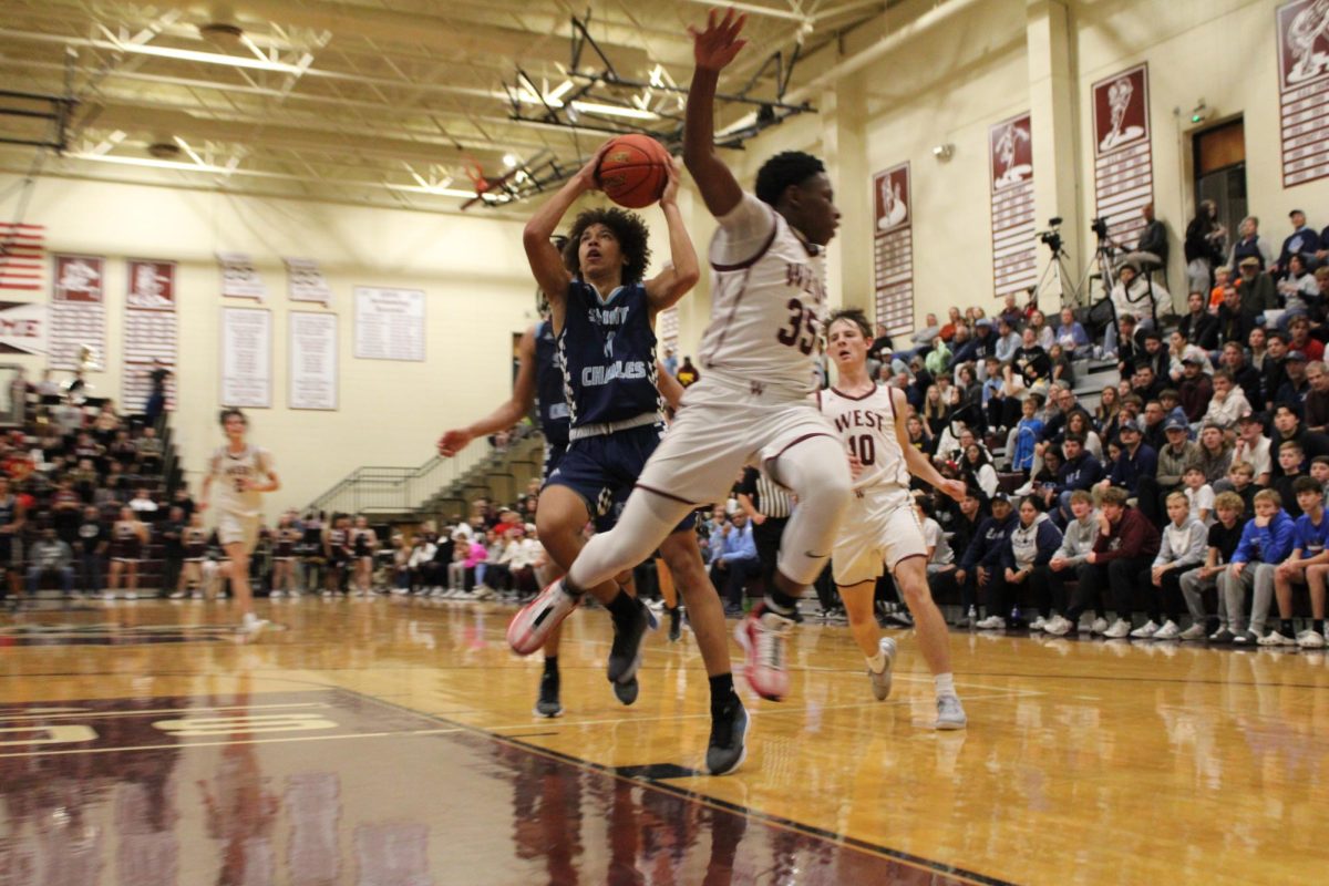 Tanner Dutton going in for the layup 