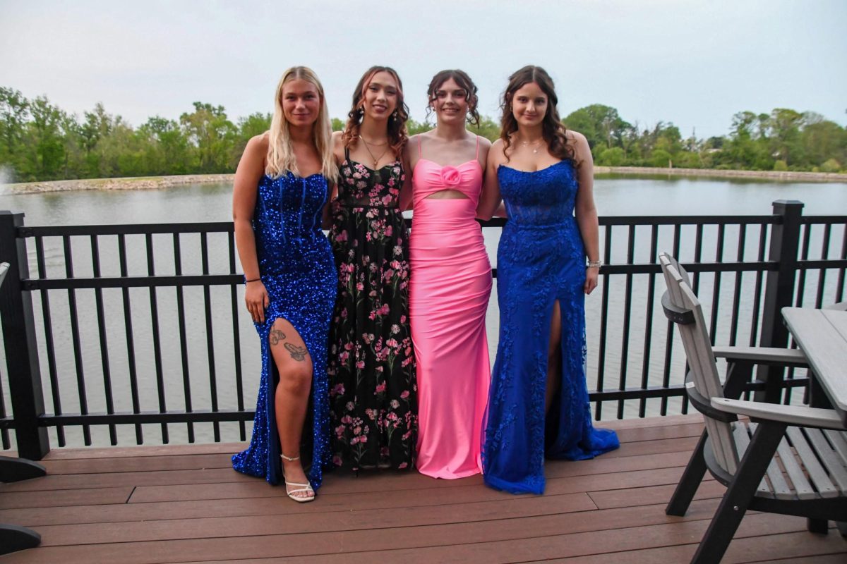 Hannah Blair, Madalynn Orosco, Ariana Allen, and Josie Arnold at prom.