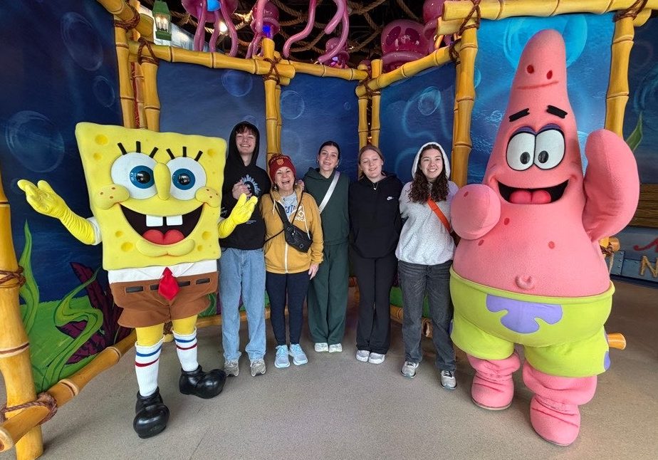 DECA Takes a Trip to Orlando