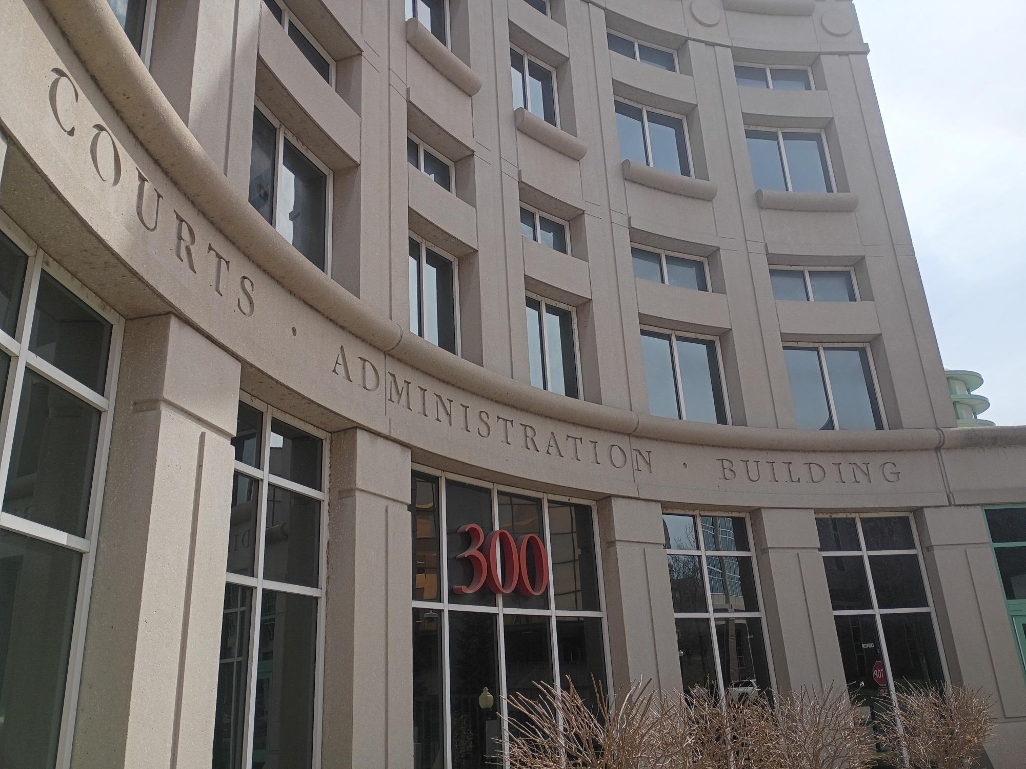 The front of the St. Charles County Courthouse.